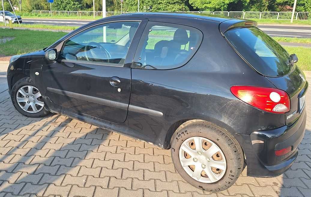 Peugeot 206 plus 1,4 benzyna, niski przebieg