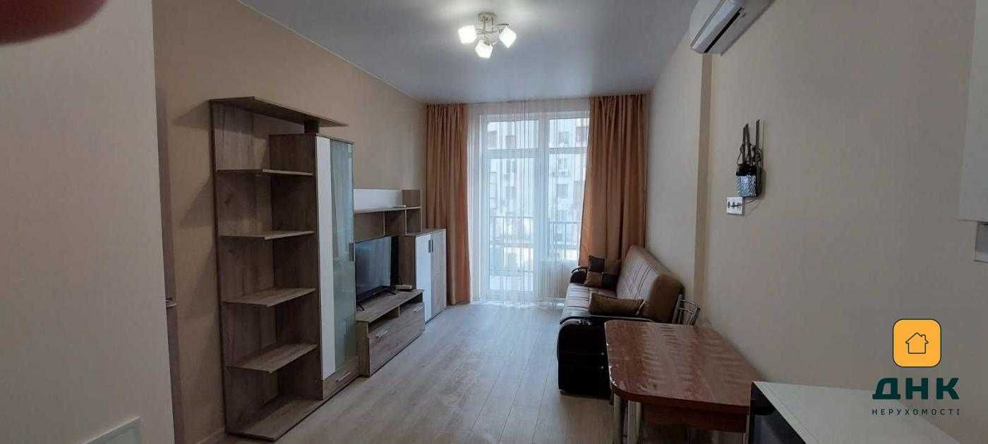Евродвушка с балконом, Пространство на Педагогической