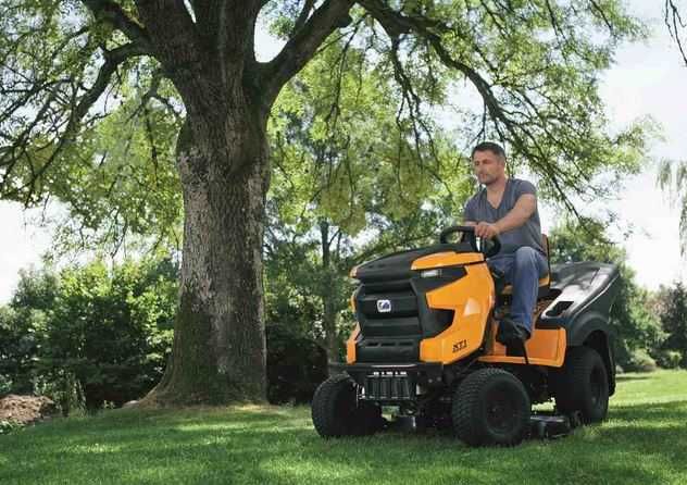 Traktorek Ogrodowy Kosiarka CUB CADET XT1 OR95