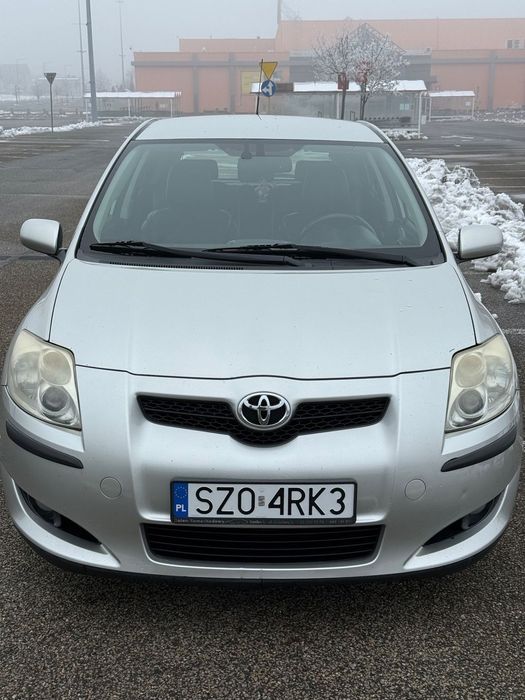 Toyota Auris Toyota Auris 2.0 D-4D 2007 – świetny stan, bogate wyposażenie!