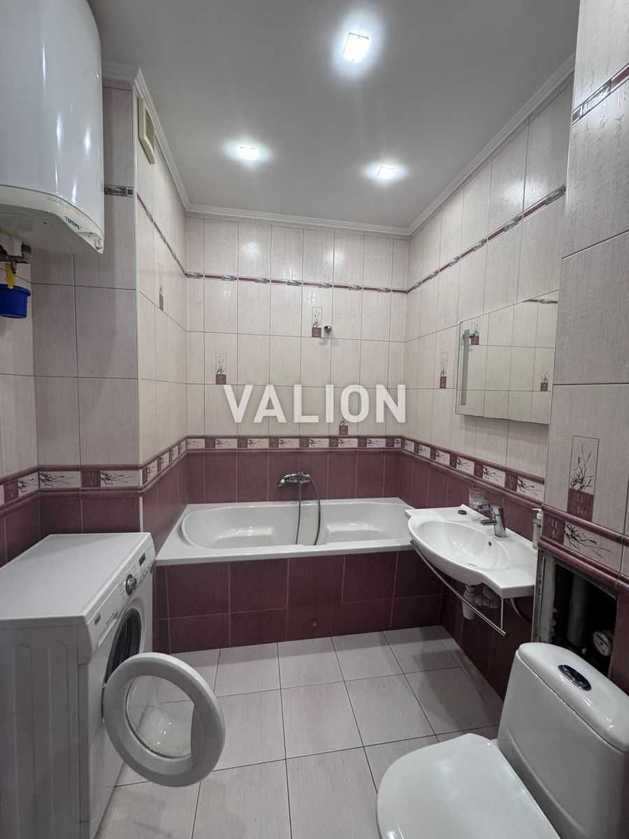 Продаж 2 к квартири ремонт вул.Урлівська, метро Позняки
