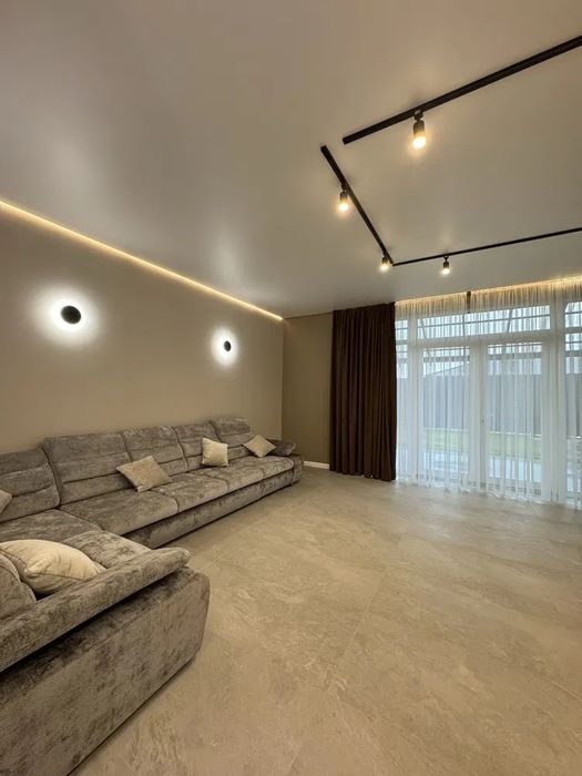 Продаж таунхаусу в районі Садовий