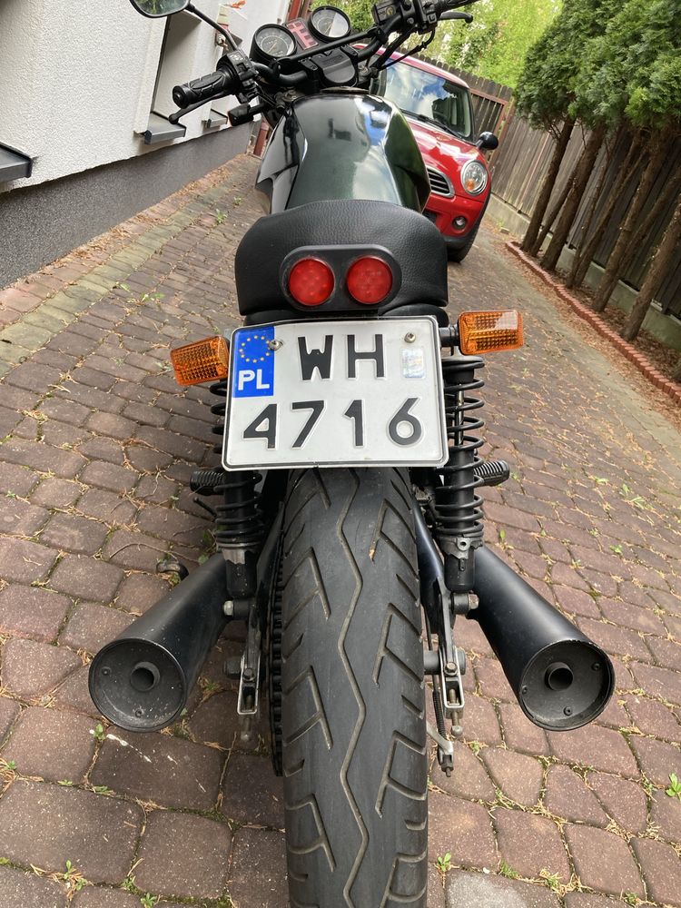 Suzuki GSX 400E Cafe Racer
