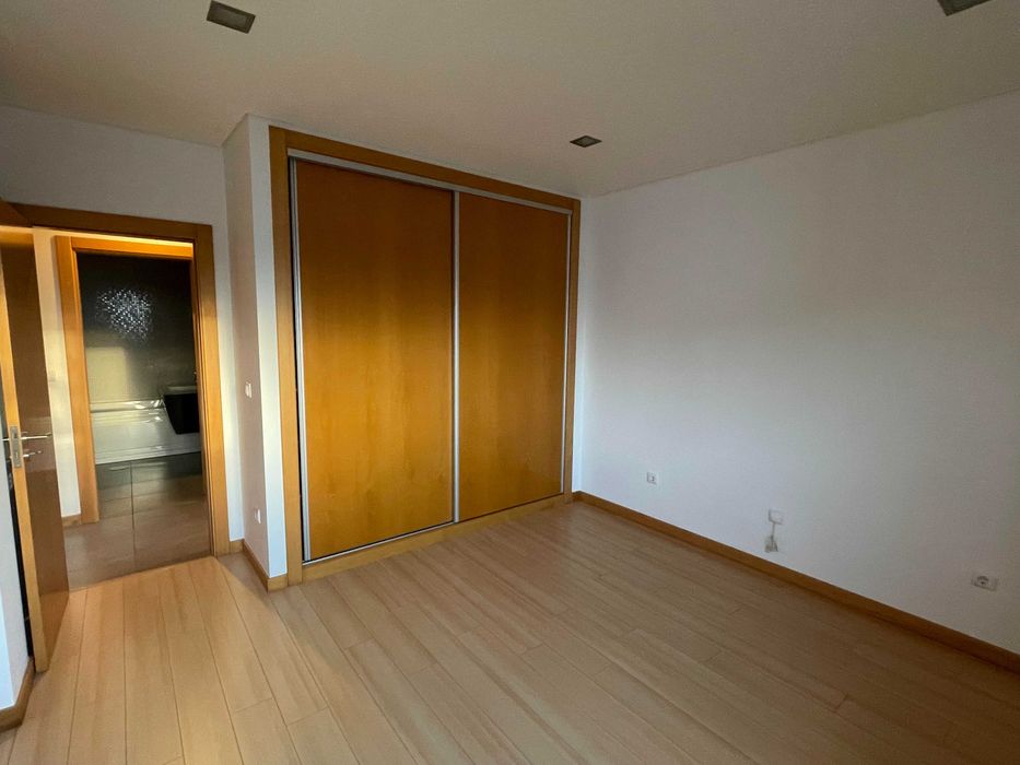 Apartamento em Ílhavo (Vista Alegre) para arrendamento