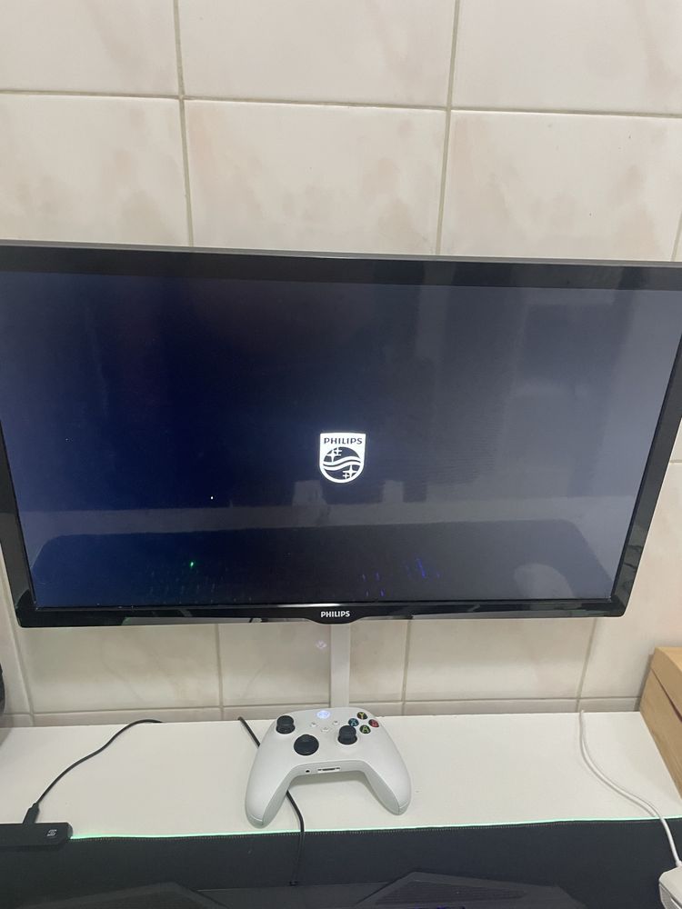 Vendo tv/monitor 24”