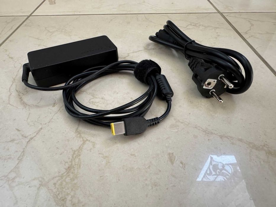 Zasilacz / ładowarka do laptopa Lenovo 65 W – oryginalna