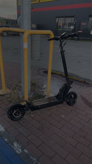 Sprzedam hulajnoge joyor s5 pro