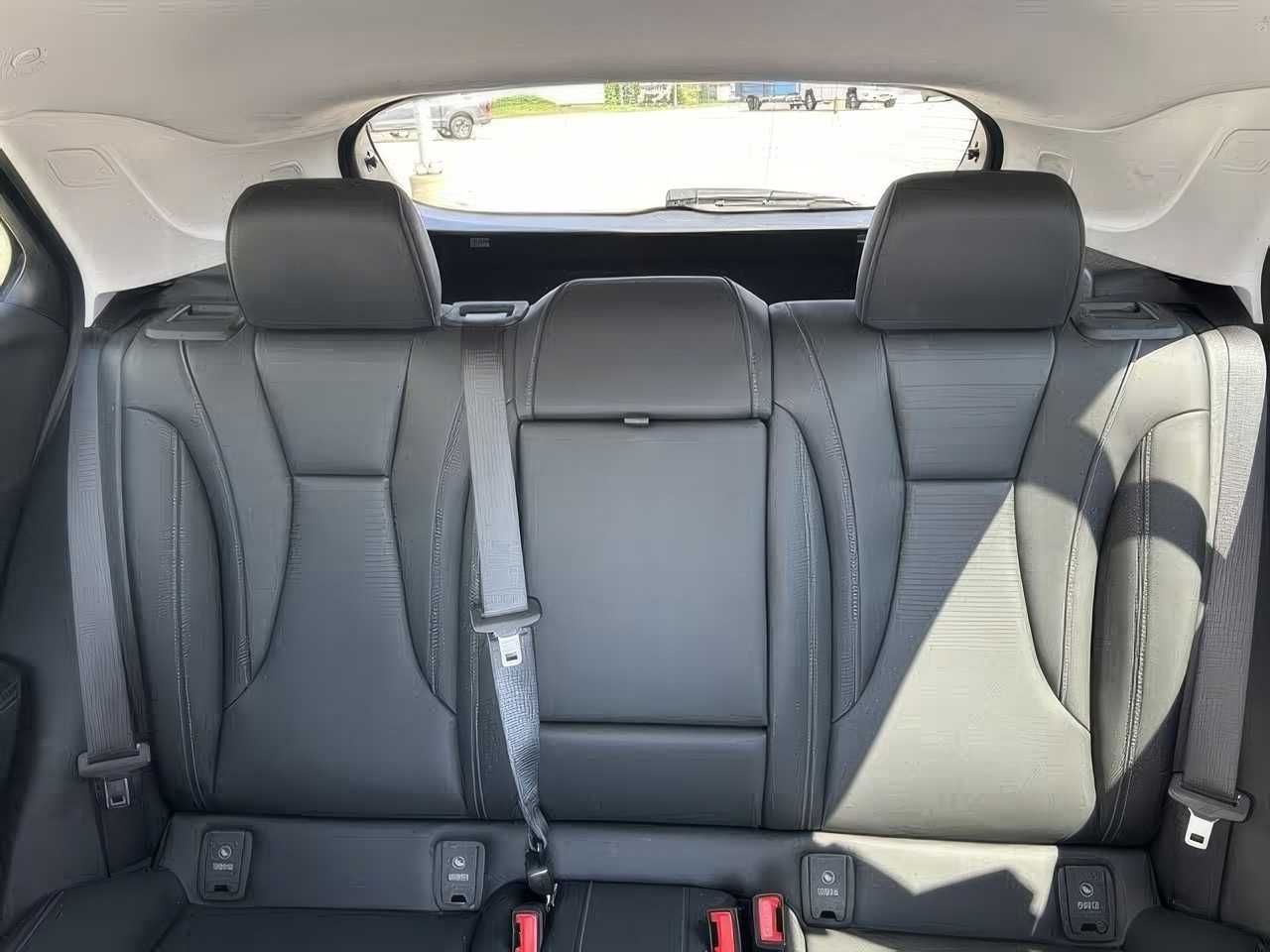 Buick	ENVISION		 	2024