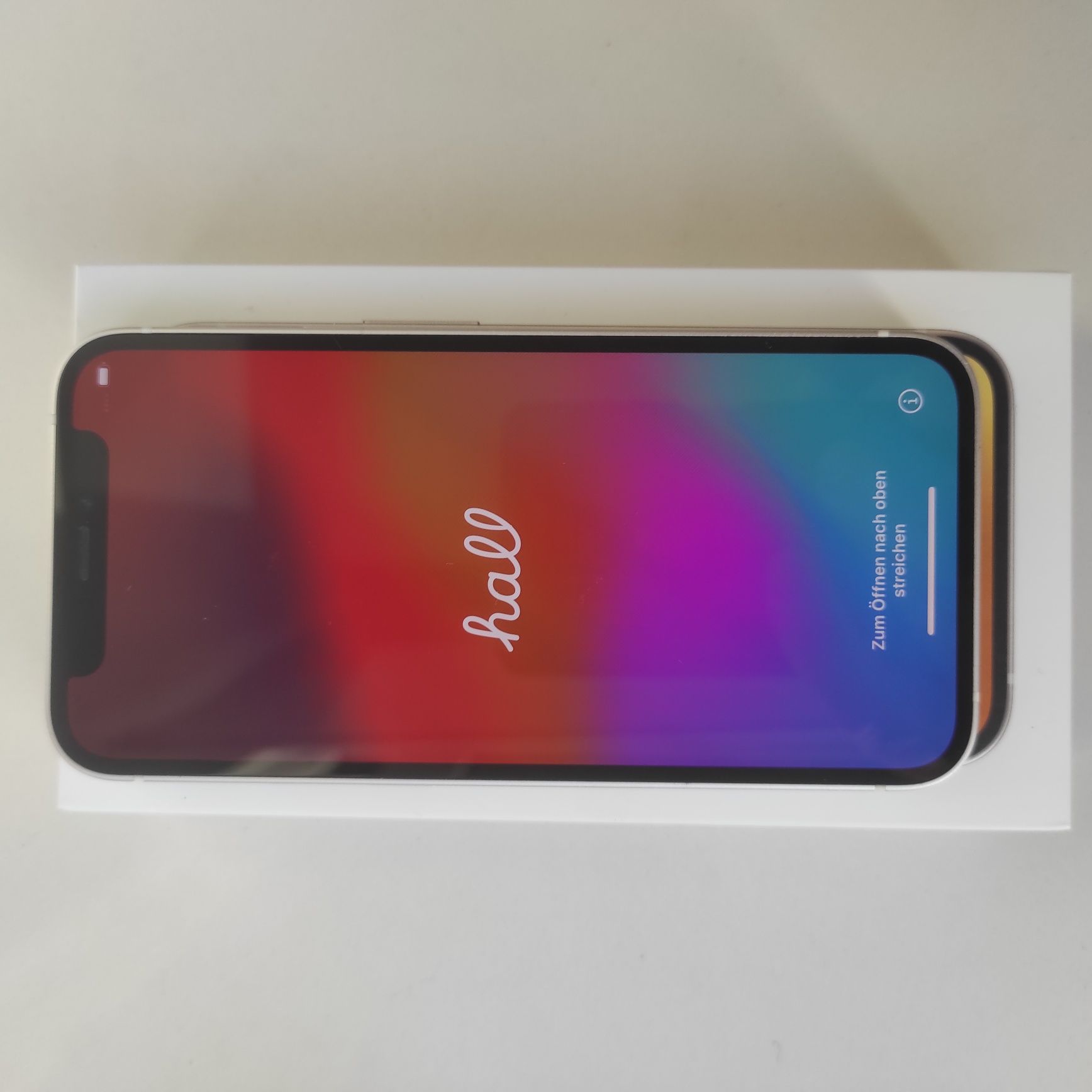 iPhone 12 mini branco 128Gb. com muitos extras