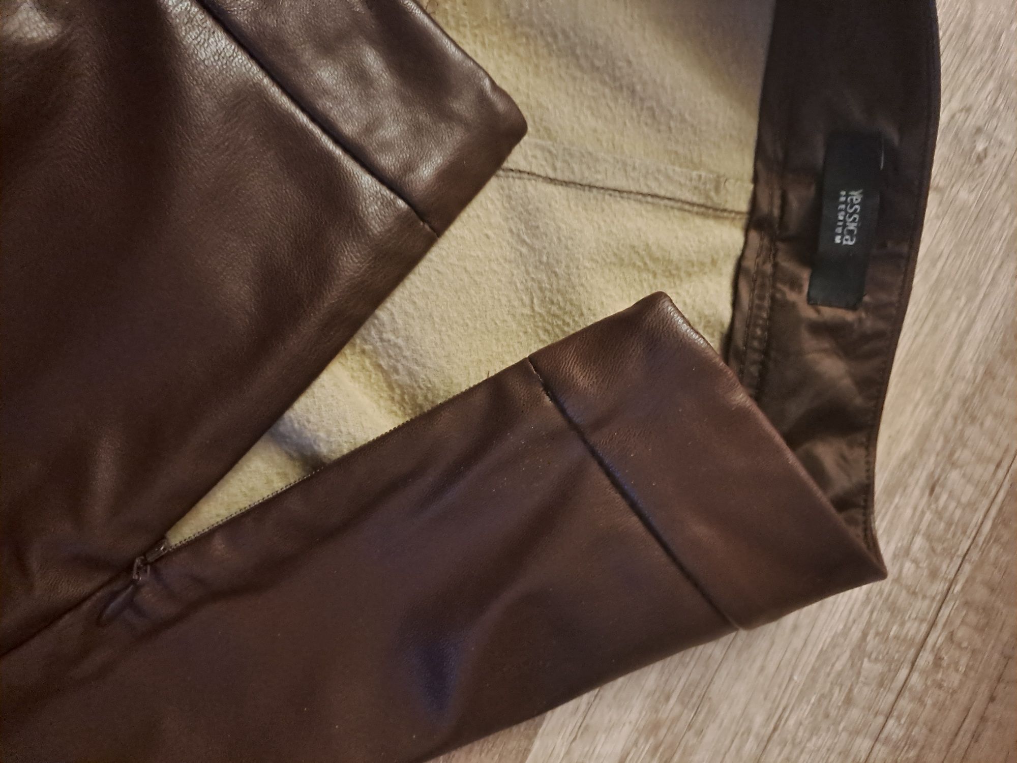 Spodnie skórzane damskie brązowe czekoladowe rozm  L/XL