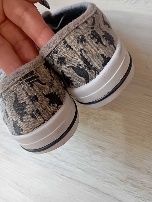 Мокасини без шнурівки 31 р