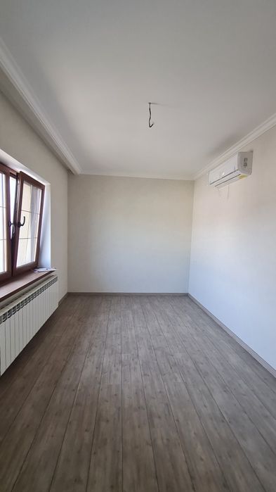 Продаю новострой Центр улица Шевченко