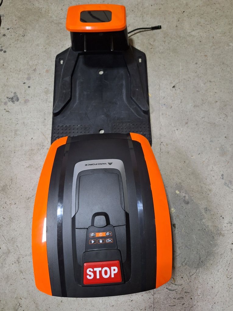 Robot koszacy Yard Force 260B