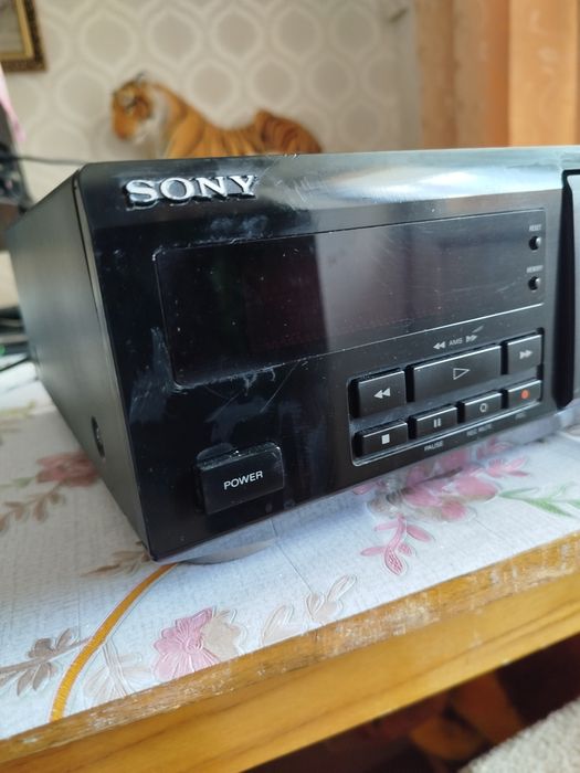 Касетна дека Sony tc ke 400s