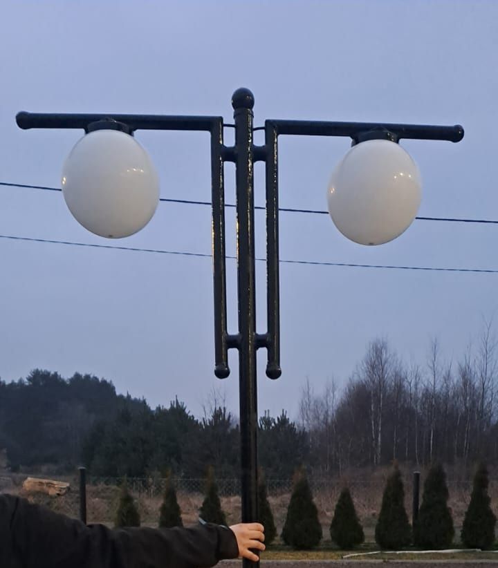 Lampa ogrodowa duża 245cm wysokości podwójna