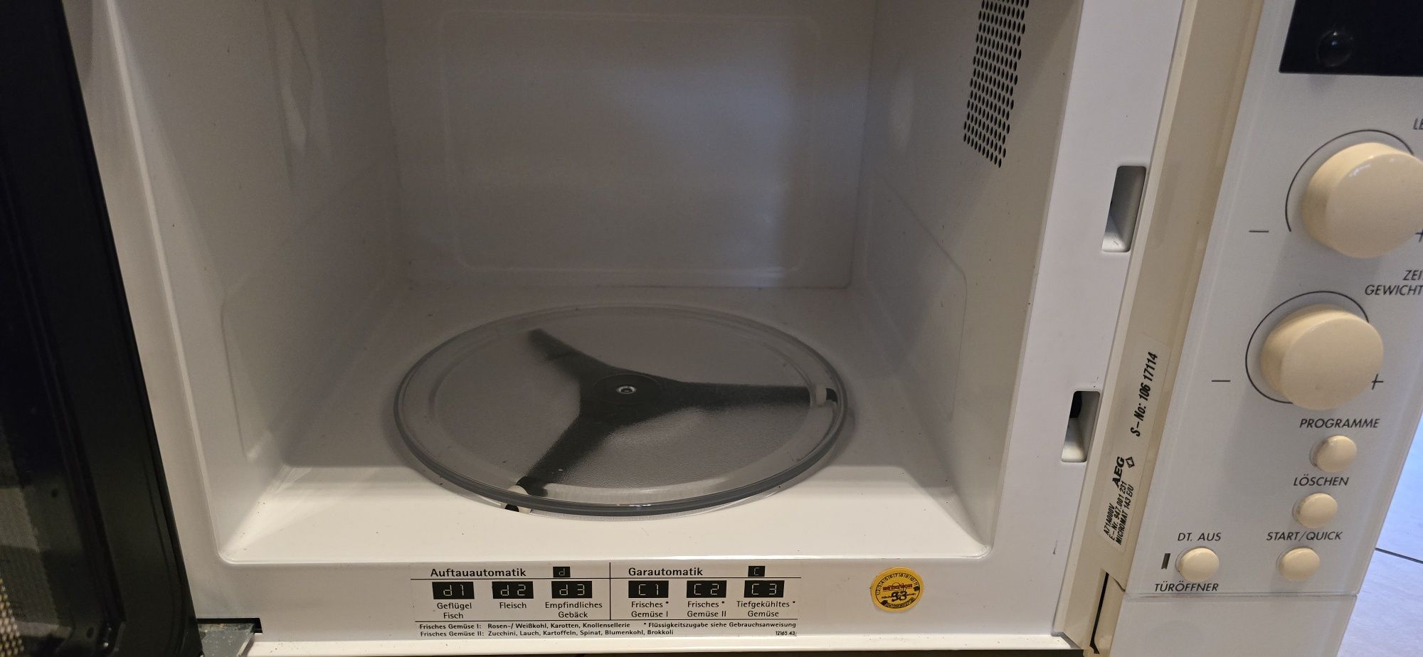 Mikrofala AEG, TYP: A71A000V