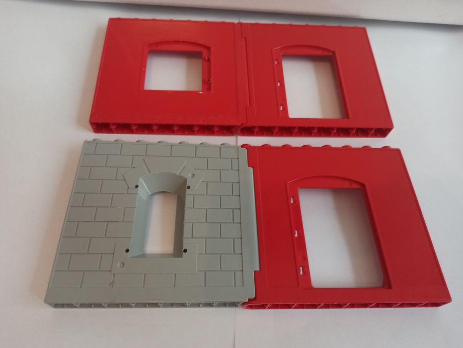 Lego Duplo czerwone ścianki