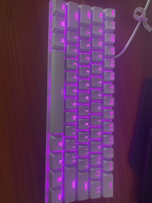 Teclado hunstman mini branco novo com caixa