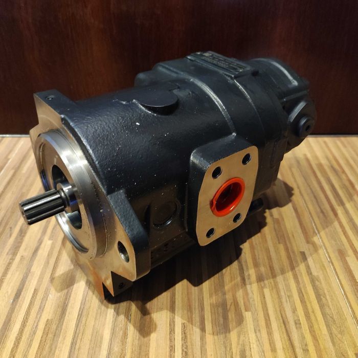 Pompa hydrauliczna yanmar b15