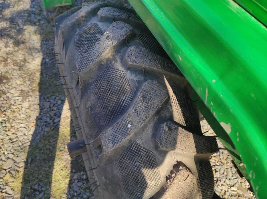 Продам трактор зубр