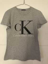 Szary T-shirt Calvin Klein