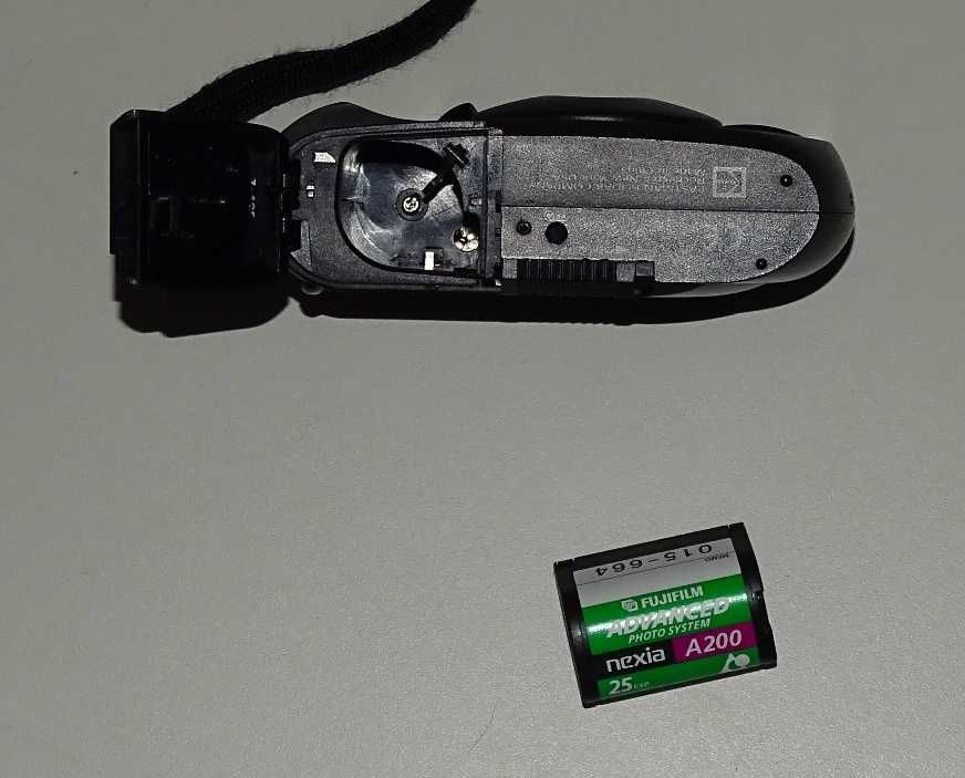 Máquina fotográfica Kodak Advantix 2000 Auto (1996 vintage)