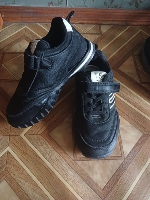 Кросівки на хлопчика