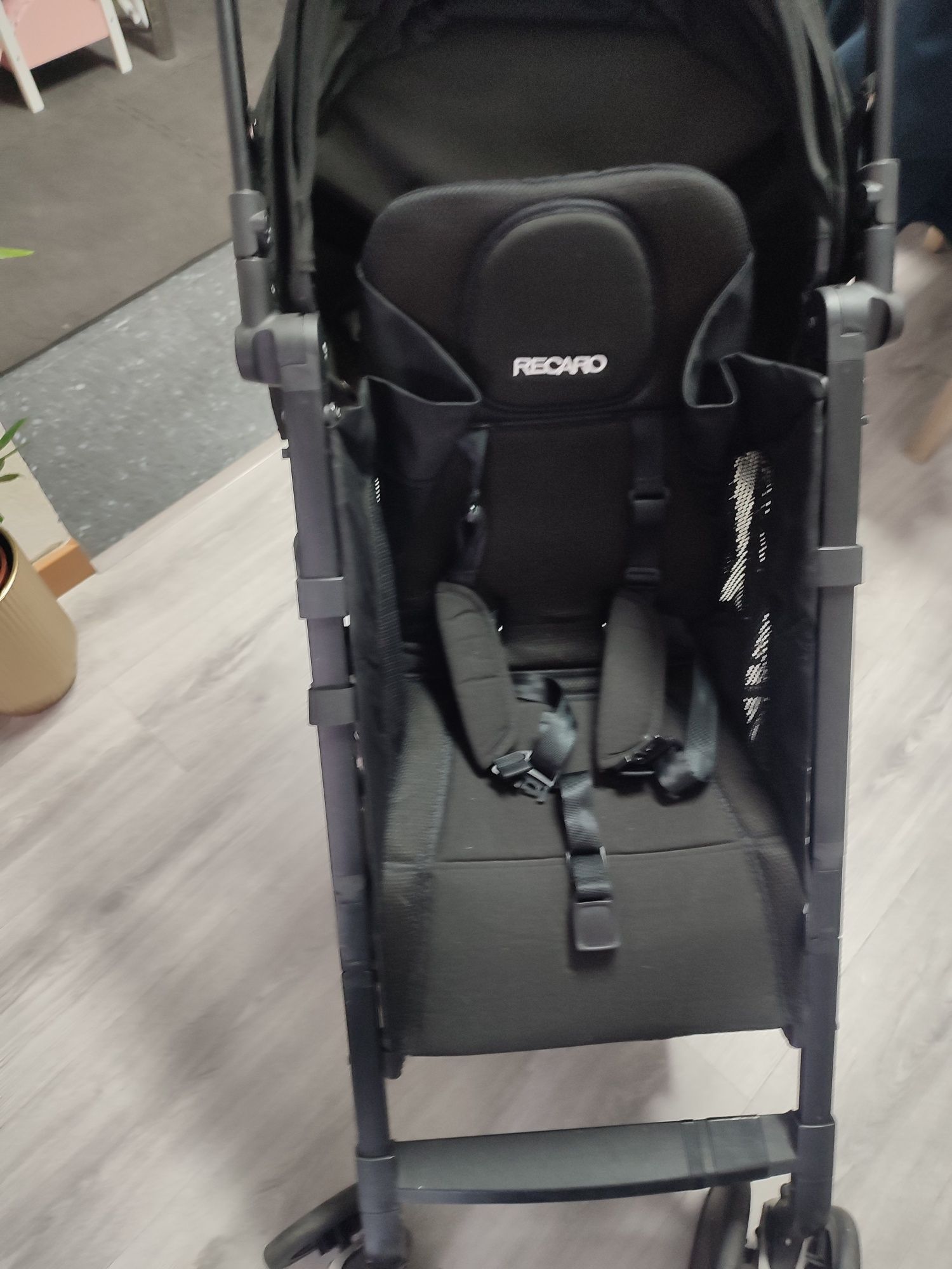 Carrinho de passeio da Recaro Easylife elite