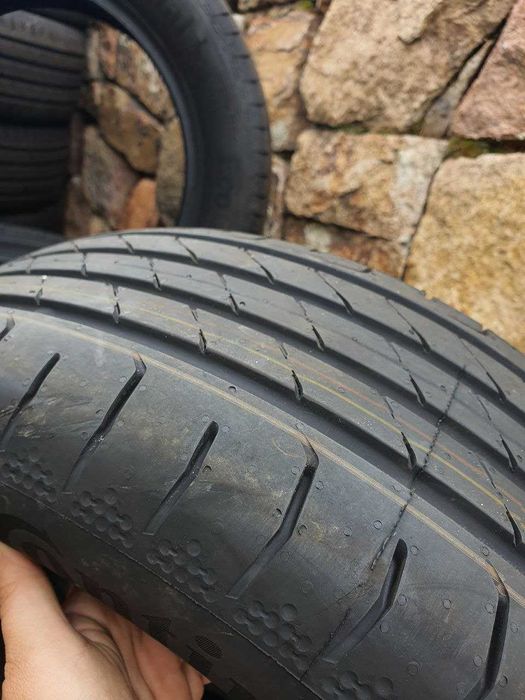 Шини Continental 215/55 R17 summer
