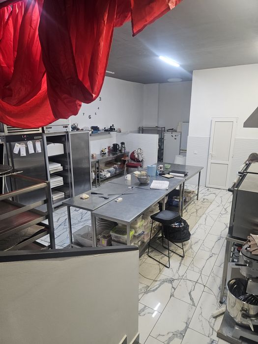 Продаж  приміщення у новобудові, з фасадним входом  по вулиці Пасічна