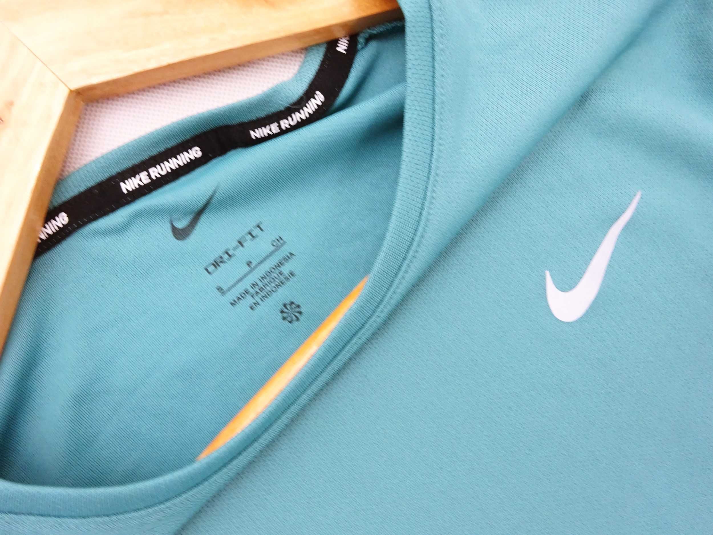 BW80 Koszulka treningowa męska Nike termoaktywna przewiewna M