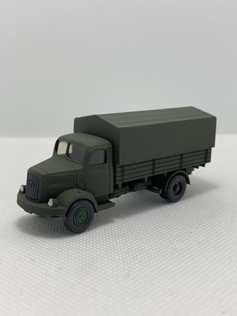 Camião Militar Wiking H0 1/87