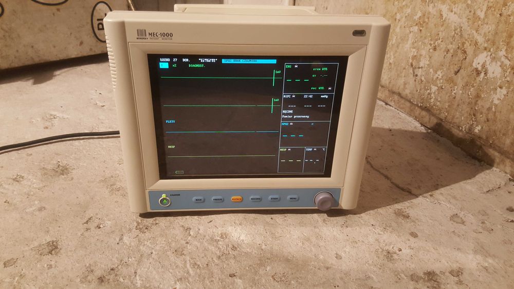 Kardiomonitor - MINDRAY MEC-1000. Czytaj opis.