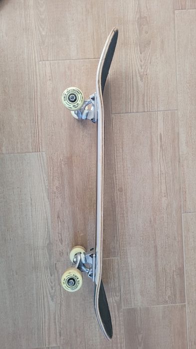 Screw skateboard