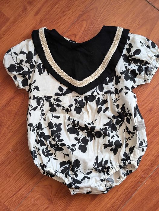 Гарний бодік для дівчинки 1 рік