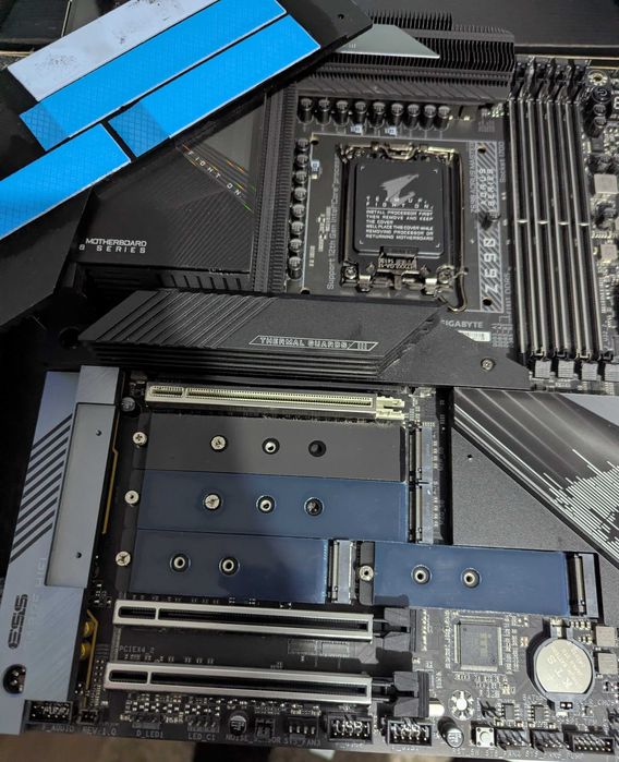 Gigabyte Z690 AORUS MASTER DDR5 Motherboard LGA170064575233608451124