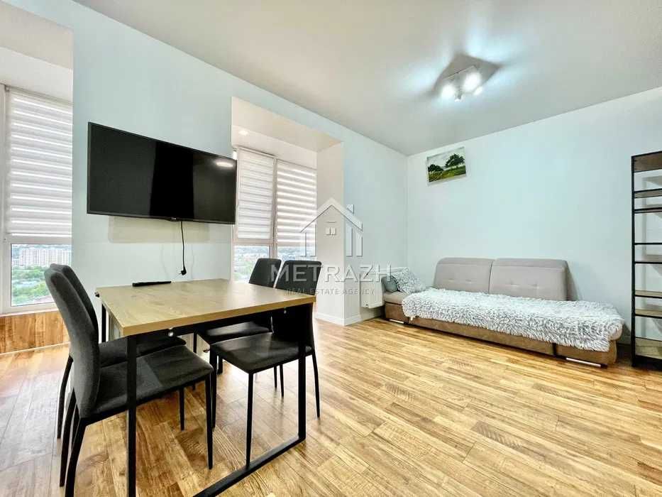 Продам 1-но к квартиру-студію,Немецкий проект,Клочковская,93(код21375)