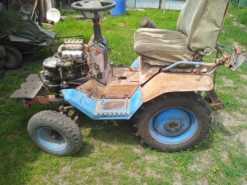 Міні трактор , ХТЗ 12