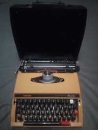 Maszyna do pisania BROTHER DELUXE 660TR Correction w walizce