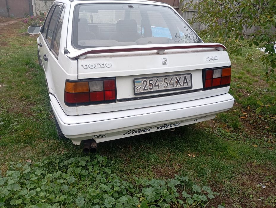 Продам volvo 440
