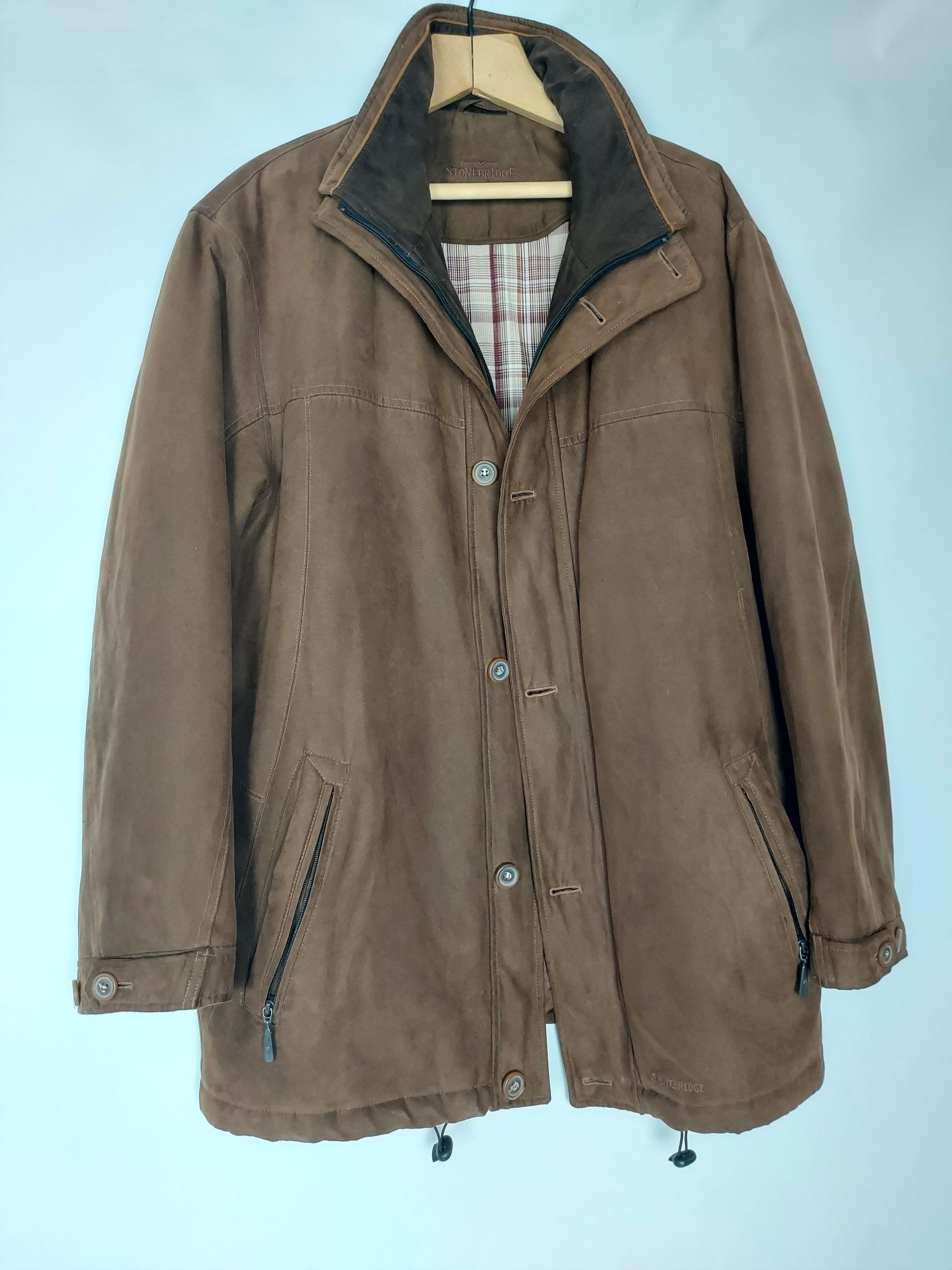 Brązowa męska kurtka a la zamszowa przejsciowa lekko ocieplana 42 L XL