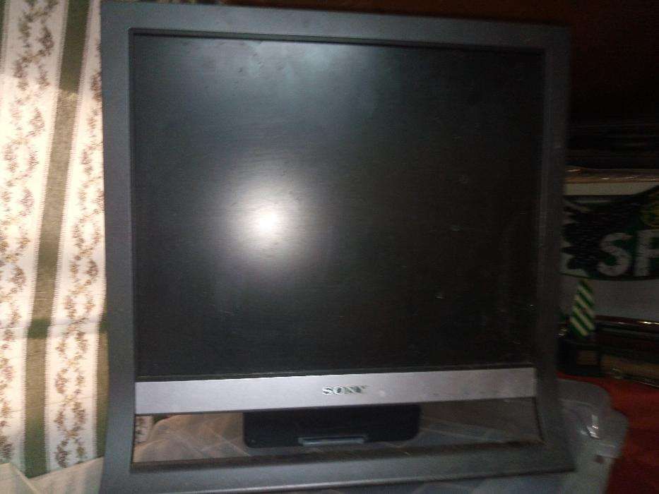 Monitores Sony LCD 17