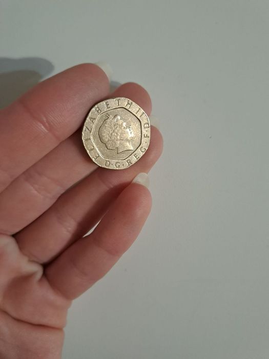 Британська монета 20 пенсів