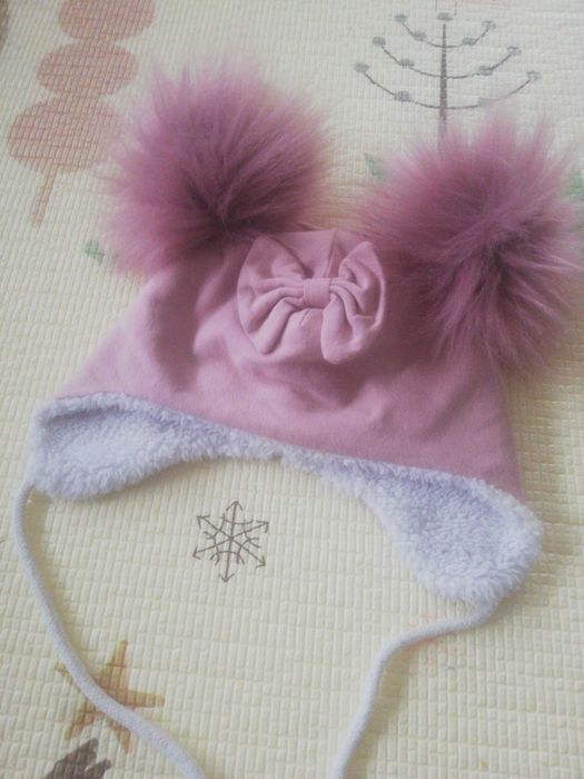 Prześliczna czapeczka plus rękawiczki