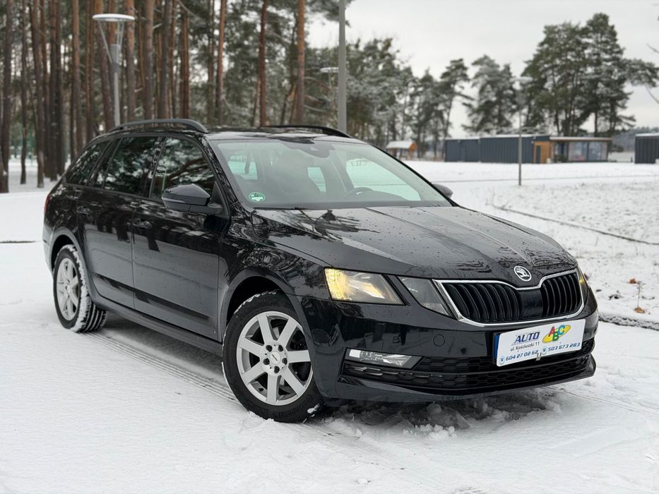 Skoda Octavia 2.0 TDI/ DSG/ NAVI/ Sport