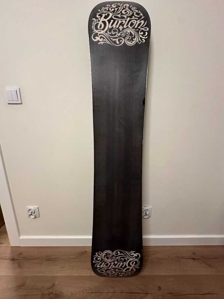 Deska snowboardowa Burton - 157