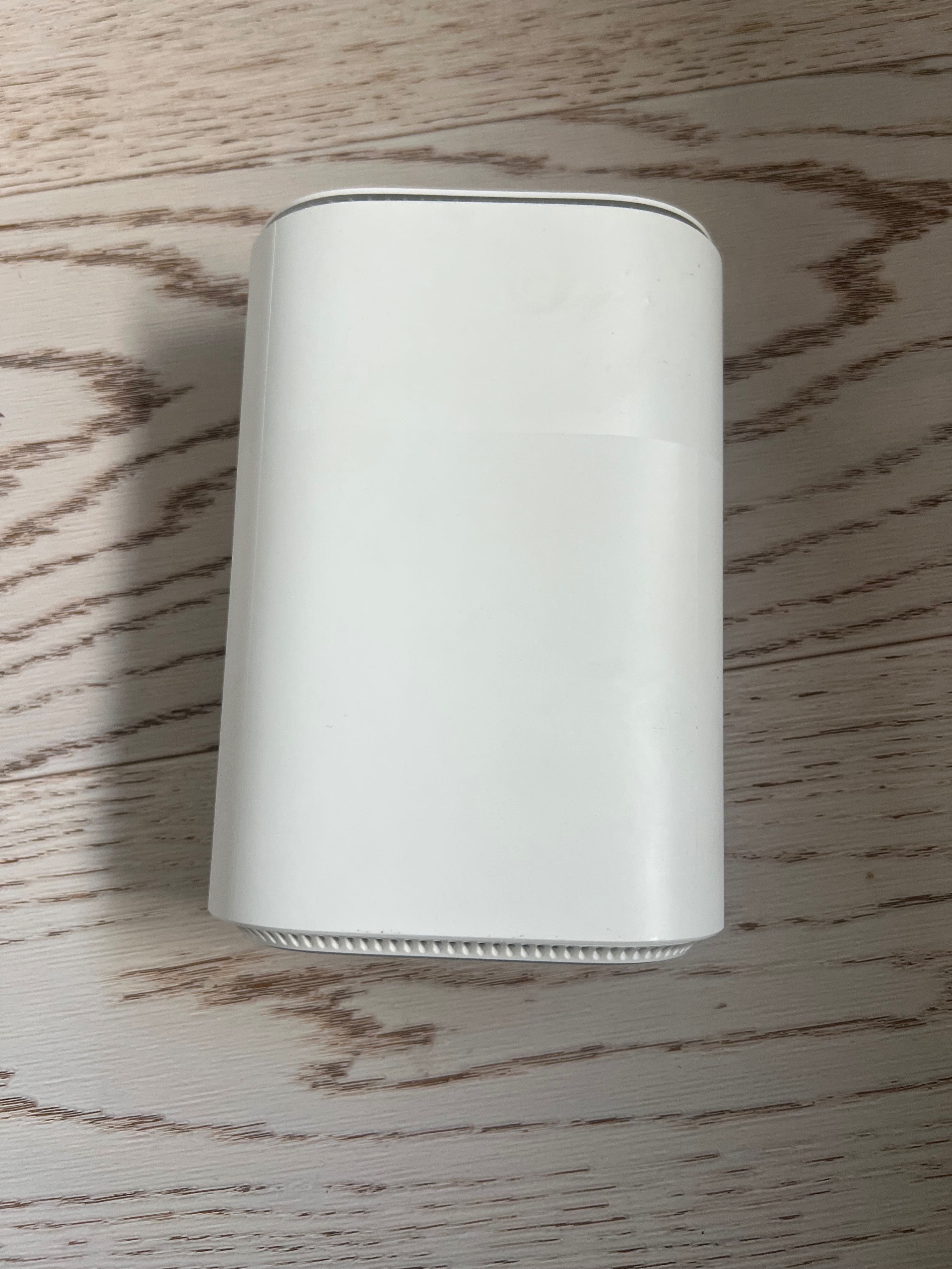 Router ZTE MC801a