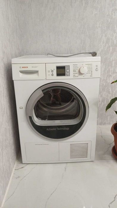 Сушка для одягу BOSCH EcoLogixx 7 / Made in Germany