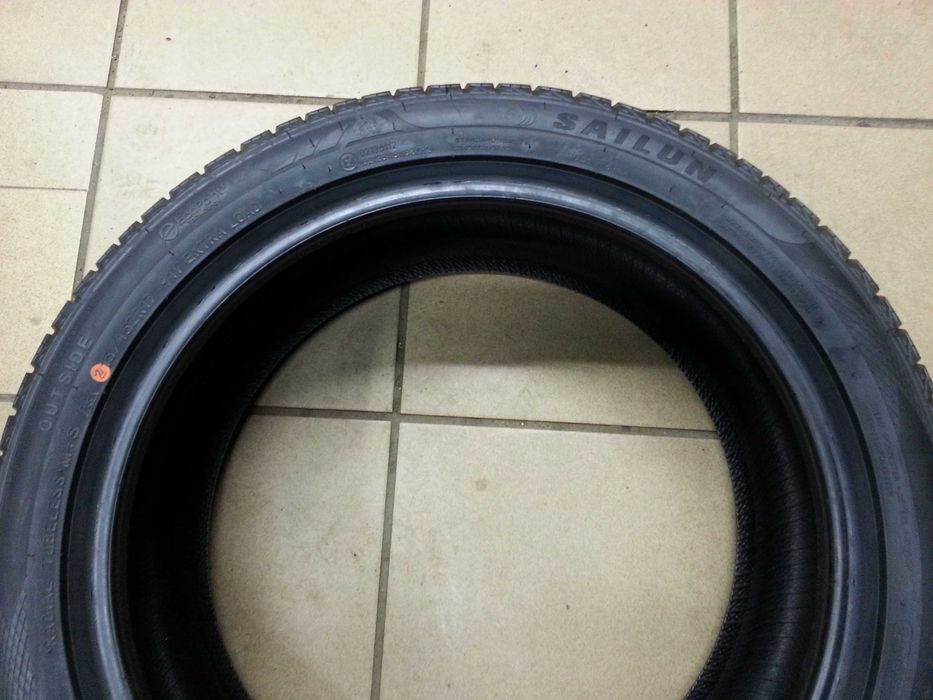 Opony całoroczne wielosezonowe 215/45r17 91Y XL Sailun 4Seasons PRO
