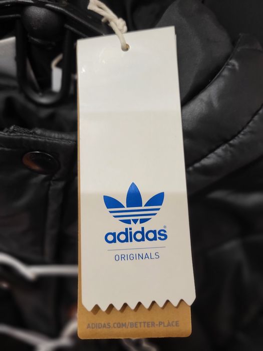 Жіноча куртка Adidas 40р.